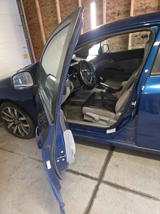 2012 Honda Civic 9th Gen - Image 3 of 5