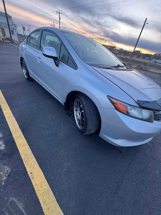 2012 Honda Civic 9th Gen - Image 7 of 9