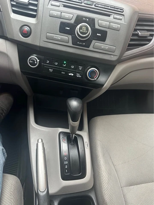 2012 Honda Civic 9th Gen - Image 6 of 6