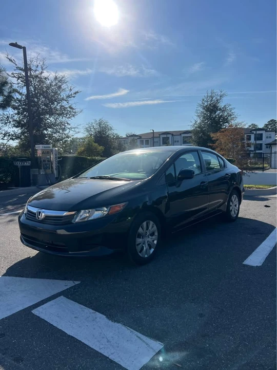 2012 Honda Civic 9th Gen - Image 3 of 9