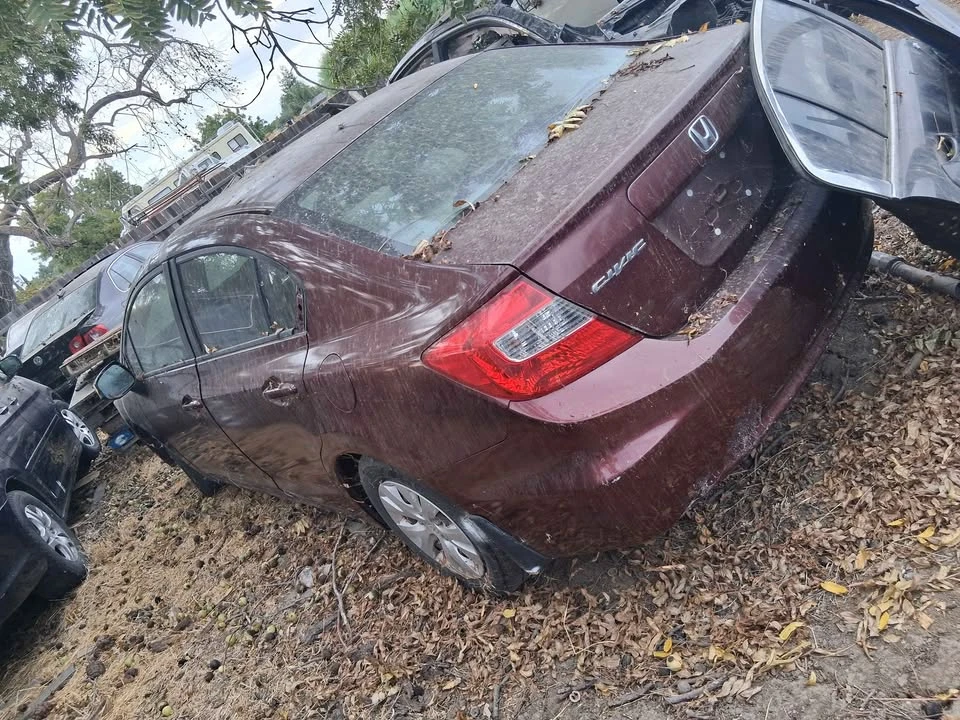 2012 Honda Civic 9th Gen - Image 9 of 19