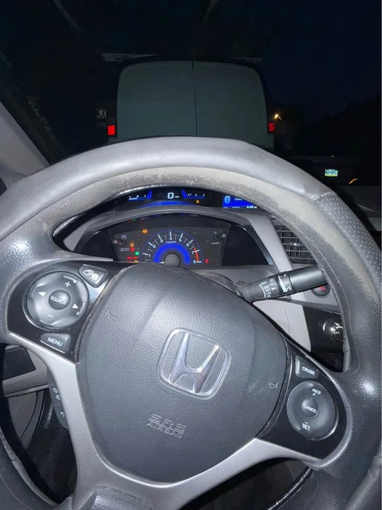 2012 Honda Civic 9th Gen - Image 3 of 8