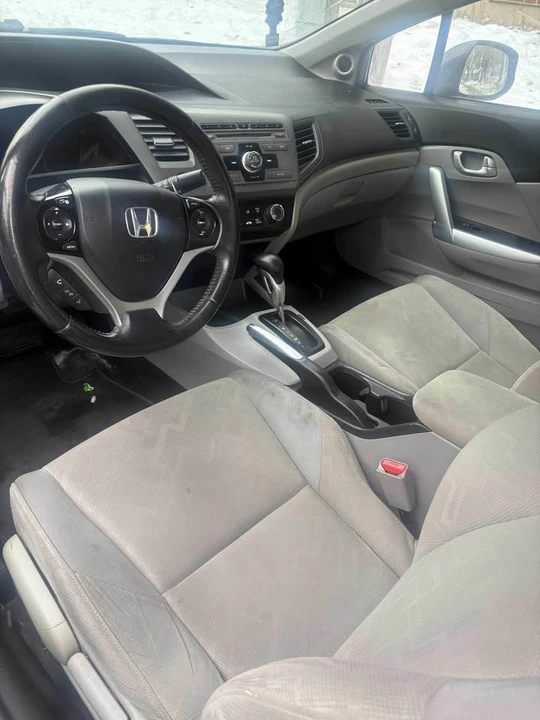 2012 Honda Civic 9th Gen - Image 8 of 11