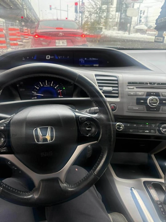 2012 Honda Civic 9th Gen - Image 7 of 11