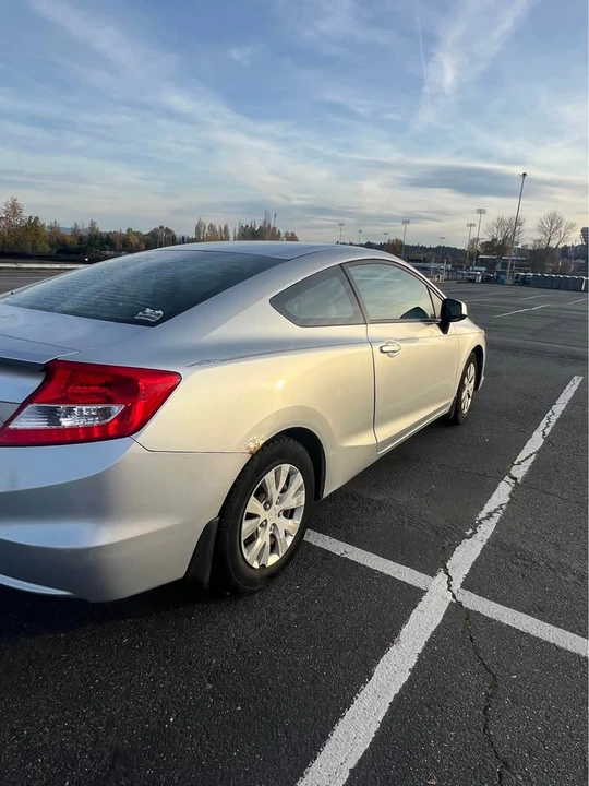 2012 Honda Civic 9th Gen - Image 6 of 13