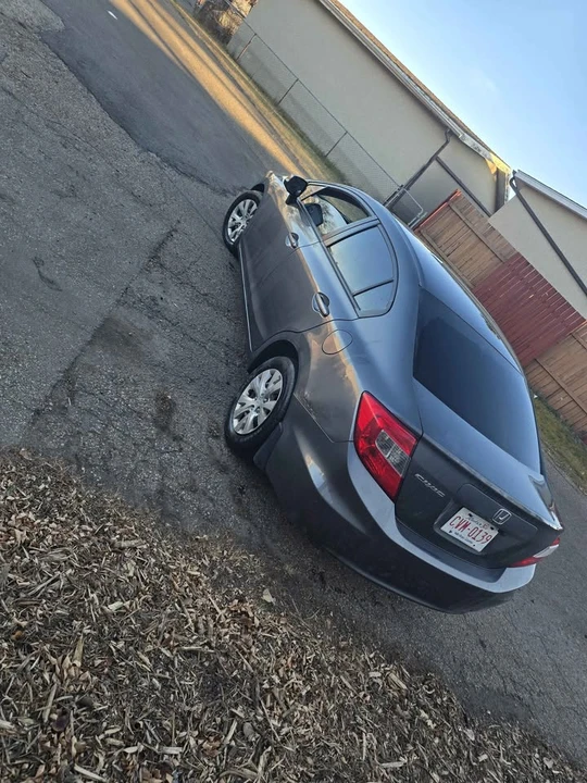 2012 Honda Civic 9th Gen - Image 4 of 14