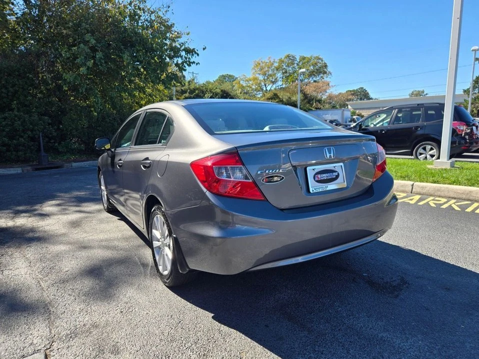 2012 Honda Civic 9th Gen - Image 3 of 19