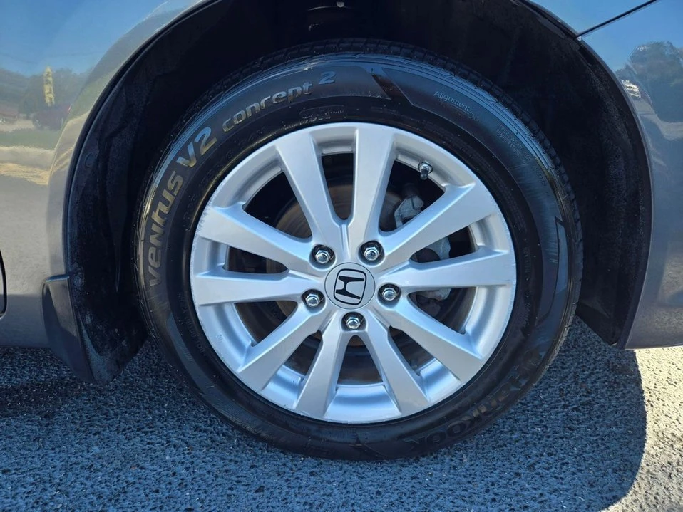 2012 Honda Civic 9th Gen - Image 8 of 19