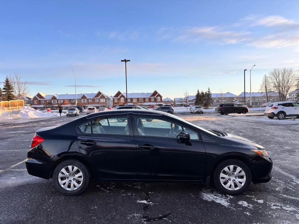 2012 Honda Civic 9th Gen - Image 5 of 8