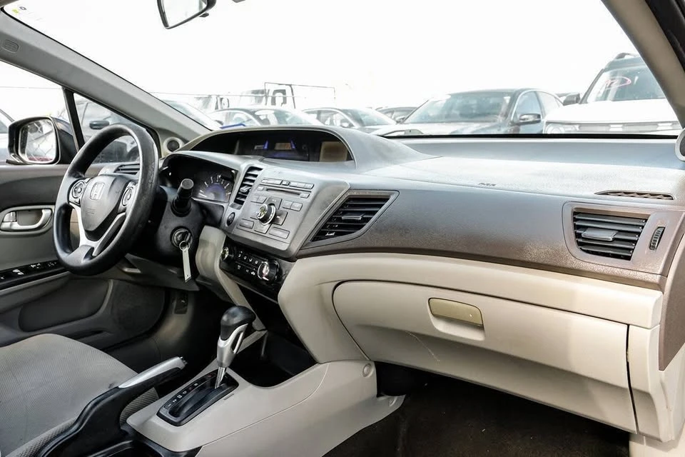 2012 Honda Civic 9th Gen - Image 11 of 19