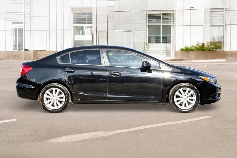 2012 Honda Civic 9th Gen - Image 6 of 19