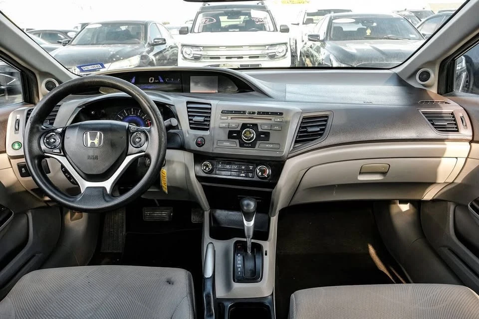 2012 Honda Civic 9th Gen - Image 13 of 19