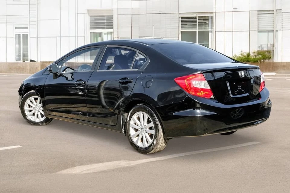 2012 Honda Civic 9th Gen - Image 9 of 19