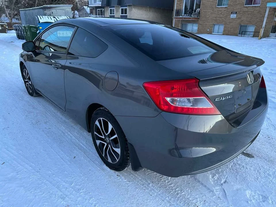 2012 Honda Civic 9th Gen - Image 3 of 10