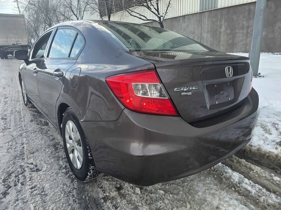2012 Honda Civic 9th Gen - Image 11 of 13