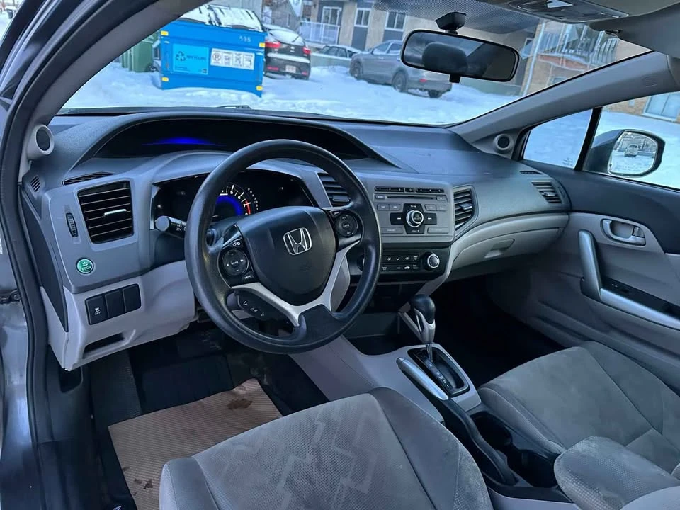 2012 Honda Civic 9th Gen - Image 9 of 10