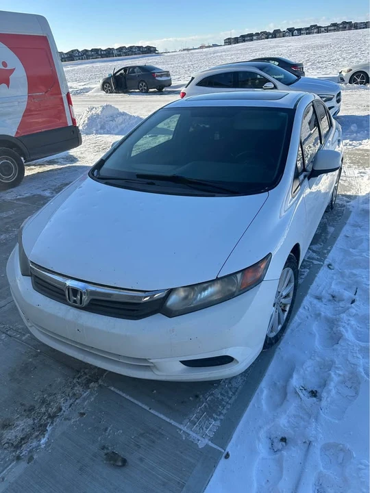 2012 Honda Civic 9th Gen - Image 3 of 5