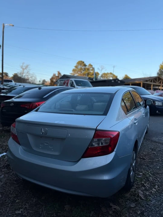 2012 Honda Civic 9th Gen - Image 4 of 4