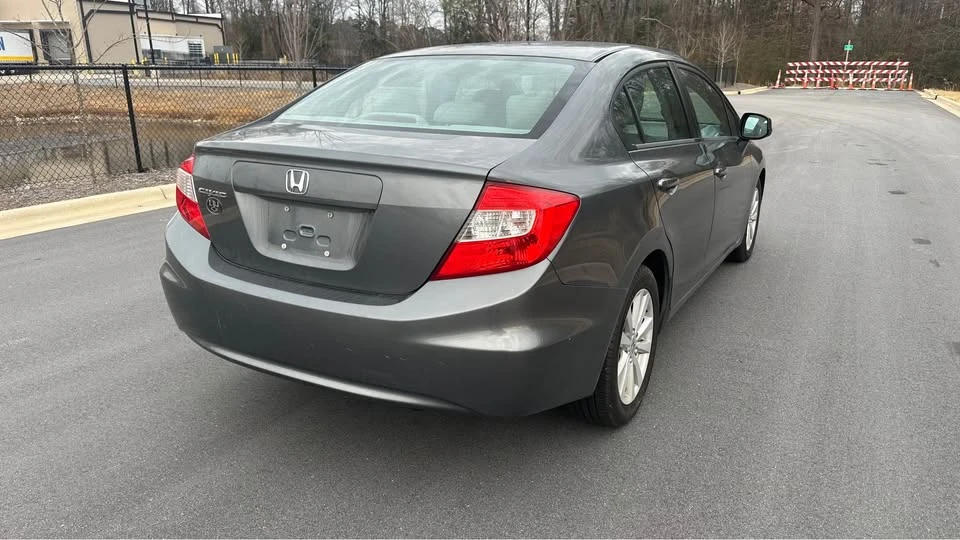 2012 Honda Civic 9th Gen - Image 3 of 13