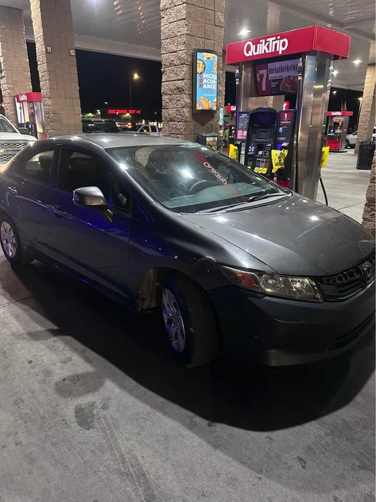 2012 Honda Civic 9th Gen - Image 2 of 8