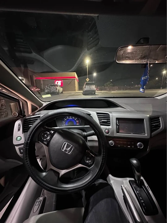 2012 Honda Civic 9th Gen - Image 6 of 8