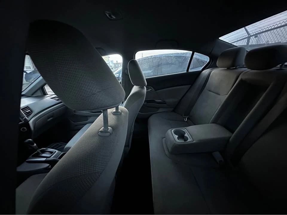 2012 Honda Civic 9th Gen - Image 6 of 10