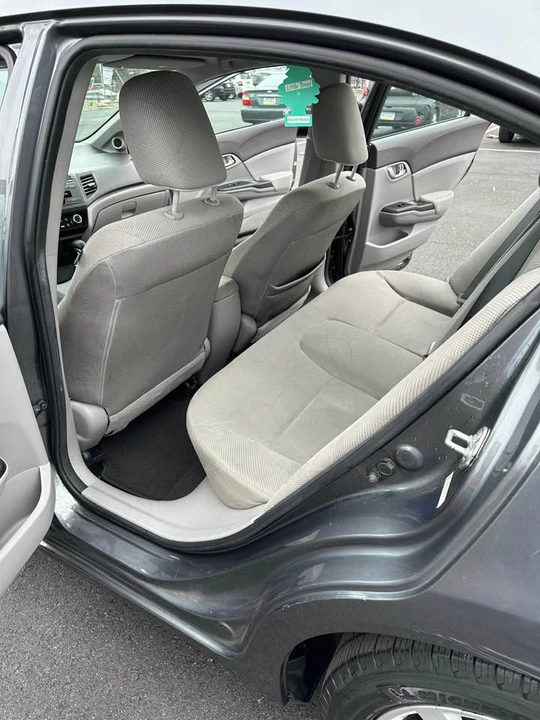 2012 Honda Civic 9th Gen - Image 5 of 8