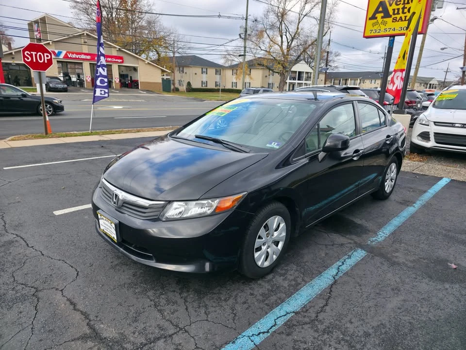 2012 Honda Civic 9th Gen - Image 2 of 20