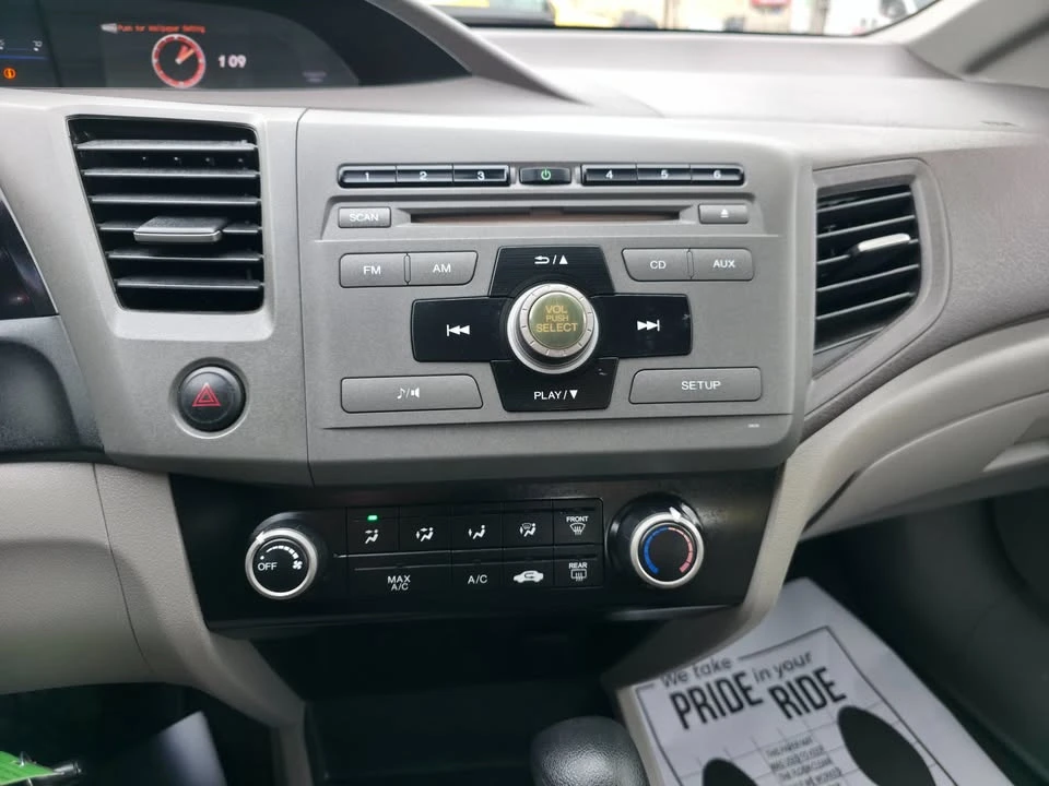 2012 Honda Civic 9th Gen - Image 18 of 20