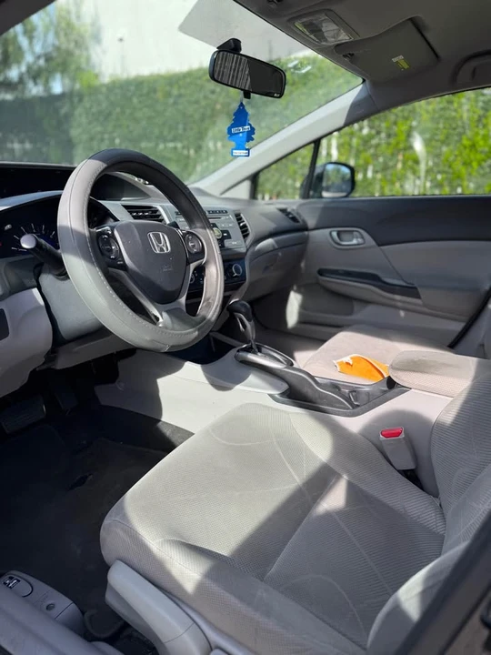 2012 Honda Civic 9th Gen - Image 4 of 7