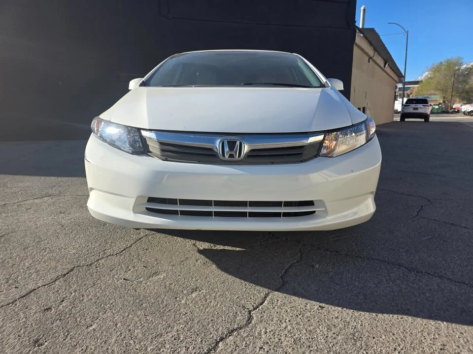 2012 Honda Civic 9th Gen - Image 2 of 13