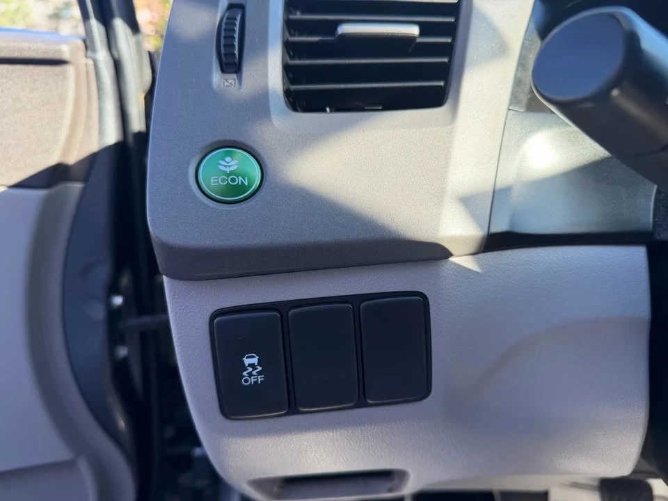 2012 Honda Civic 9th Gen - Image 18 of 20