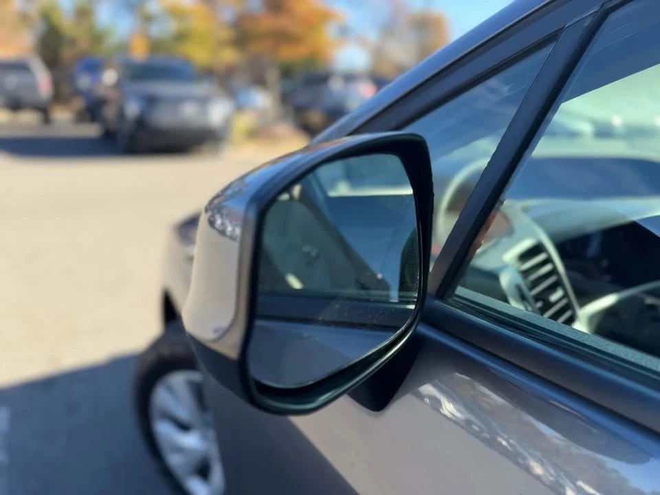 2012 Honda Civic 9th Gen - Image 13 of 20