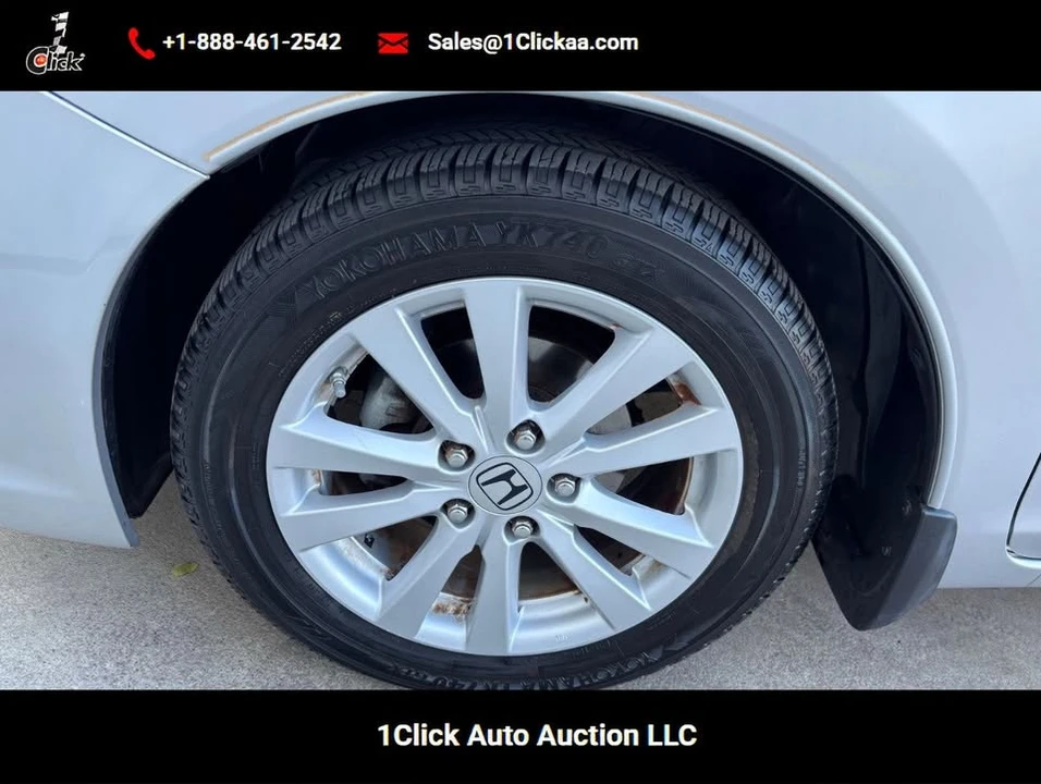 2012 Honda Civic 9th Gen - Image 10 of 19
