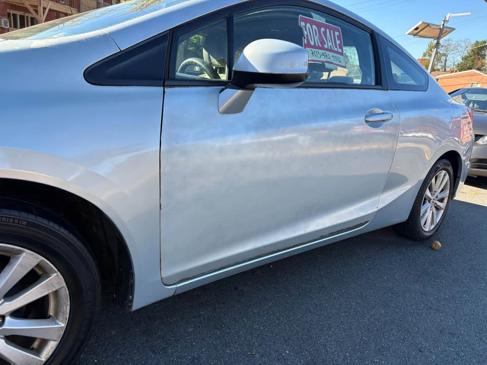 2012 Honda Civic 9th Gen - Image 2 of 14
