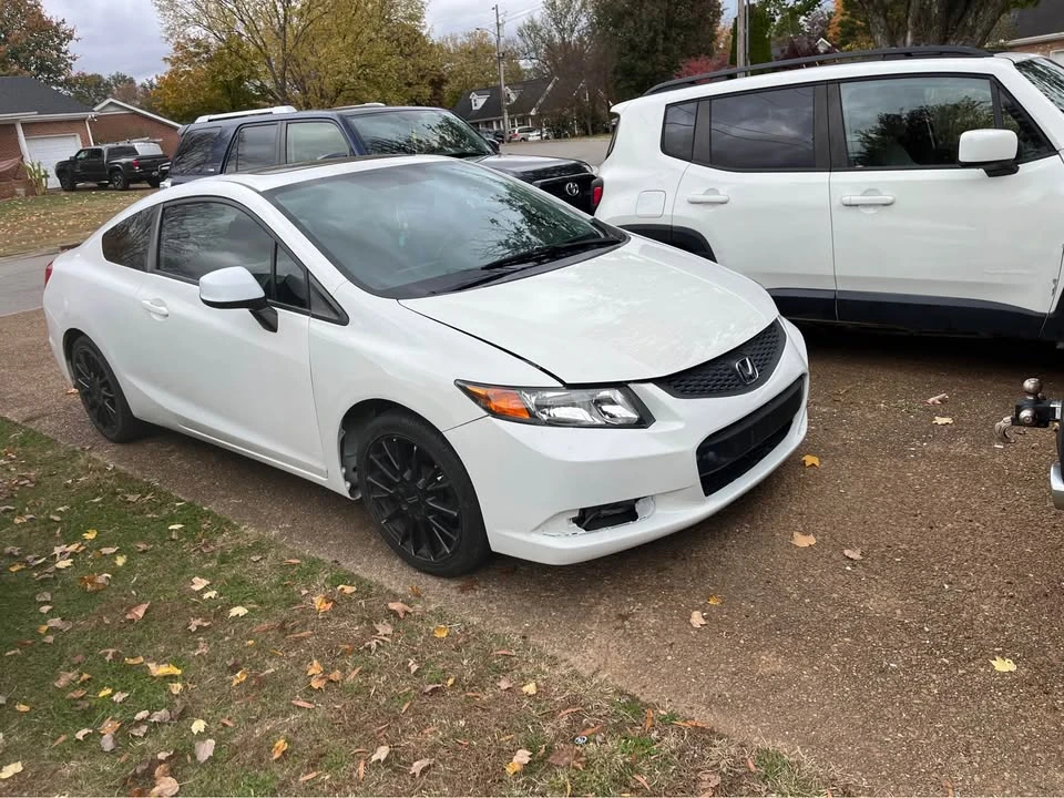 2012 Honda Civic 9th Gen - Image 4 of 5