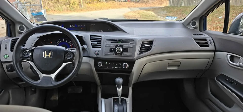 2012 Honda Civic 9th Gen - Image 7 of 13