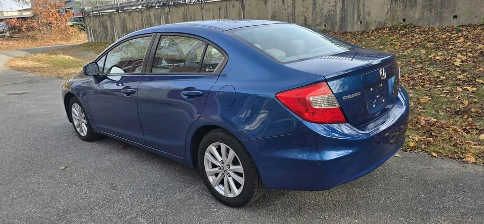 2012 Honda Civic 9th Gen - Image 5 of 13