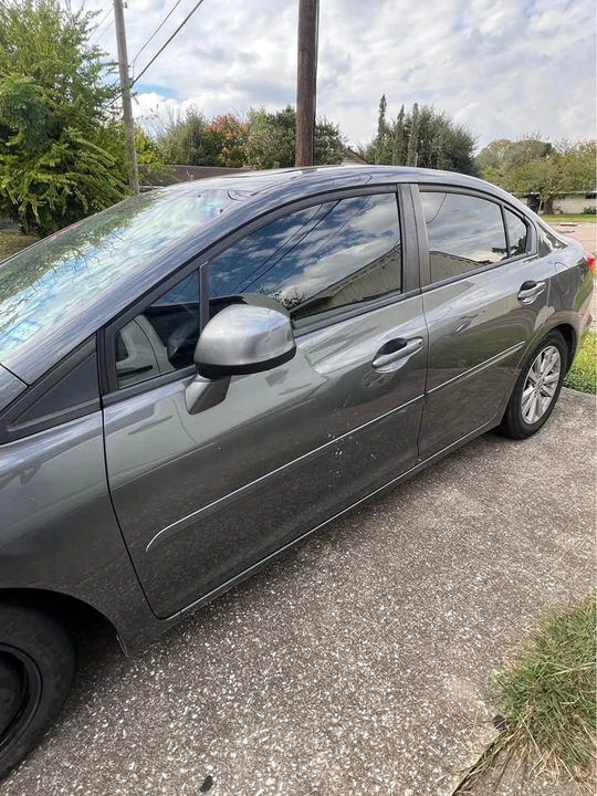 2012 Honda Civic 9th Gen - Image 4 of 8