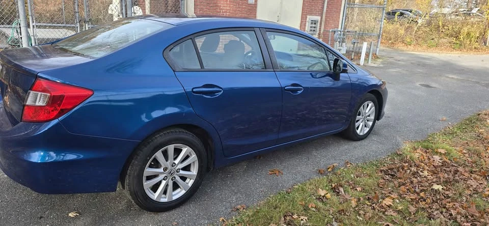 2012 Honda Civic 9th Gen - Image 4 of 13