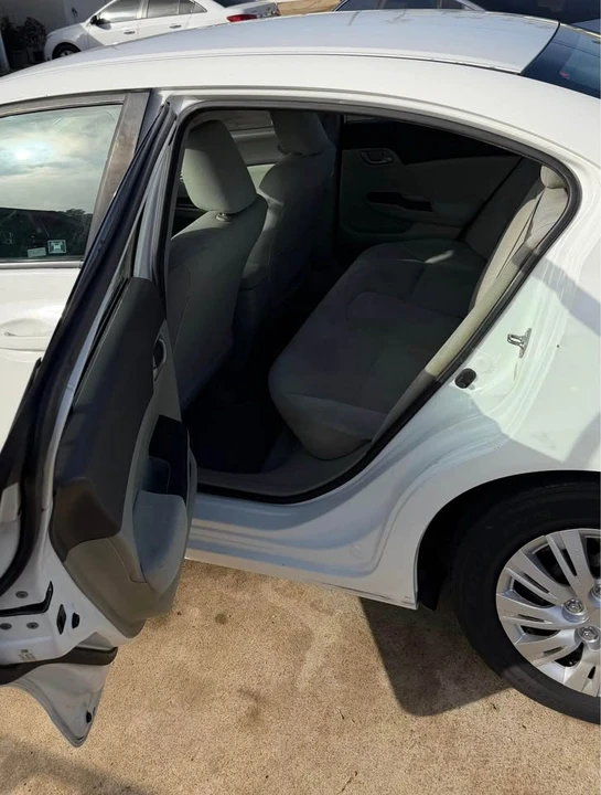 2012 Honda Civic 9th Gen - Image 7 of 8