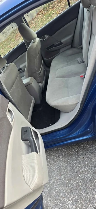 2012 Honda Civic 9th Gen - Image 8 of 13