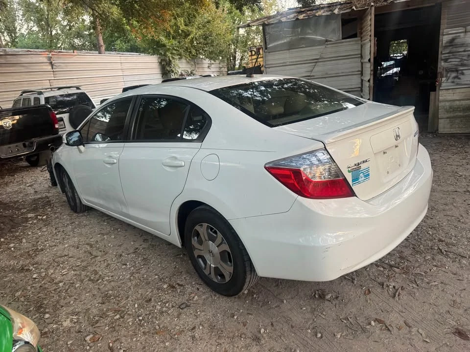 2012 Honda Civic 9th Gen - Image 7 of 18