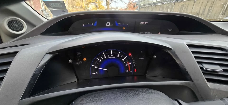 2012 Honda Civic 9th Gen - Image 11 of 13