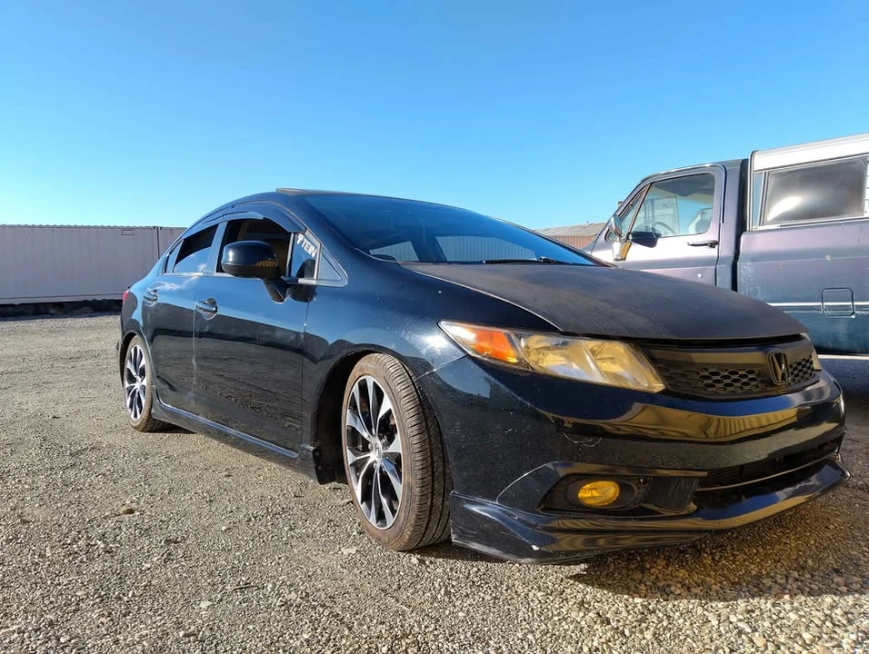 2012 Honda Civic 9th Gen - Image 3 of 4