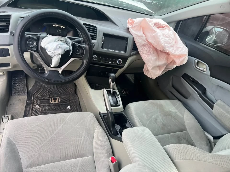 2012 Honda Civic 9th Gen - Image 7 of 8