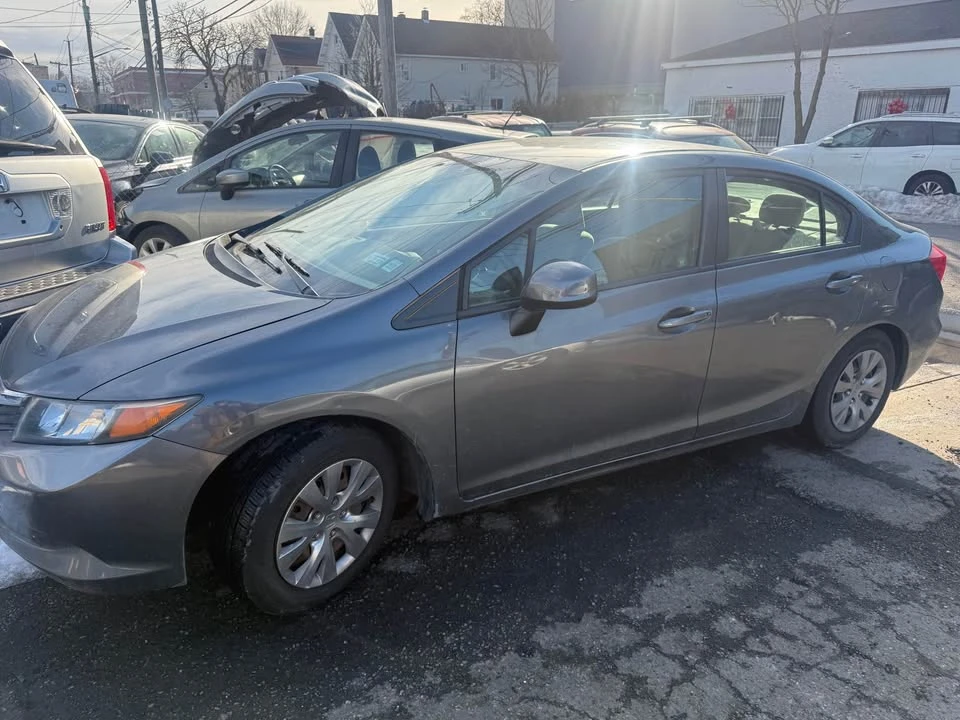 2012 Honda Civic 9th Gen - Image 8 of 10