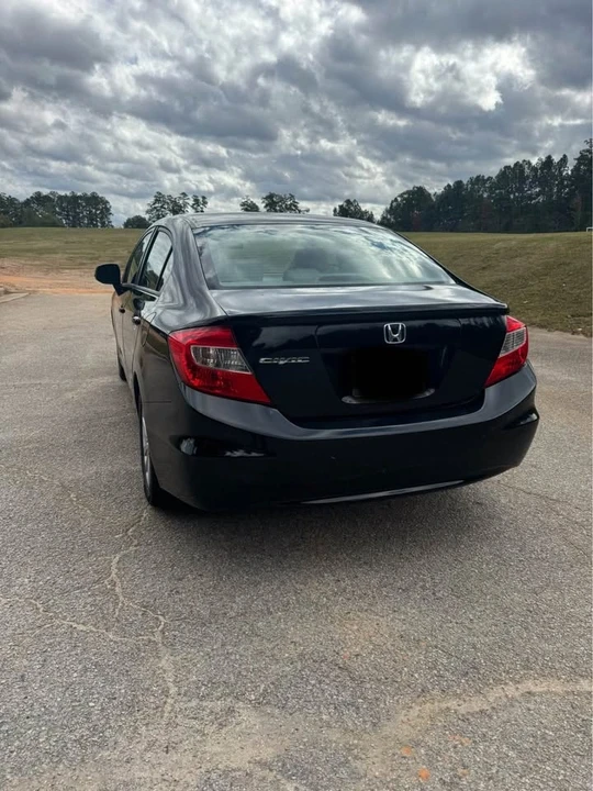 2012 Honda Civic 9th Gen - Image 5 of 12