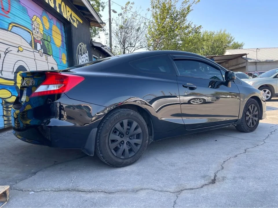 2012 Honda Civic 9th Gen - Image 2 of 5