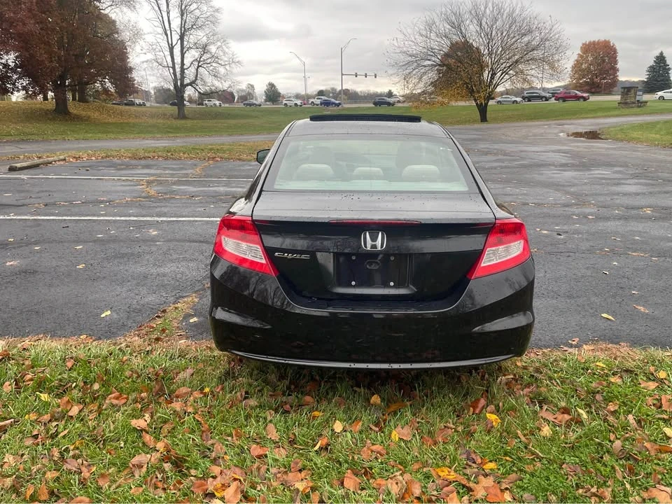 2012 Honda Civic 9th Gen - Image 2 of 14